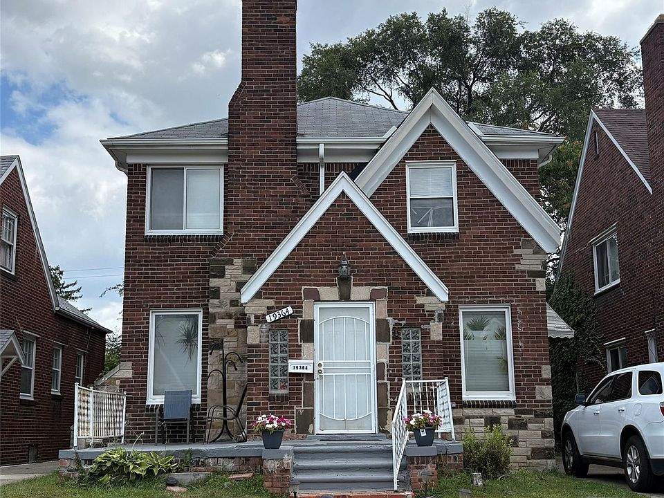 1st image of 19364 Cliff St