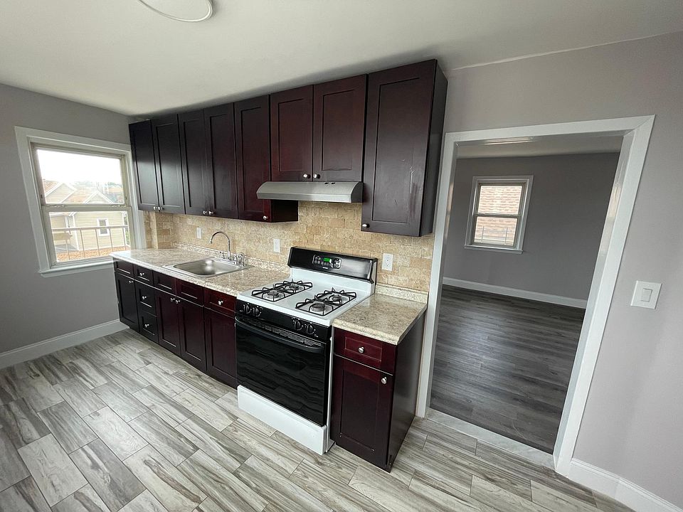 1st image of 101-28 99th St #2
