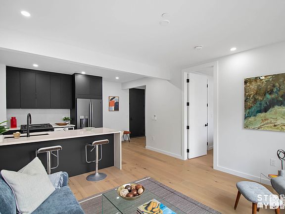 3rd image of 404 Midwood St #4F