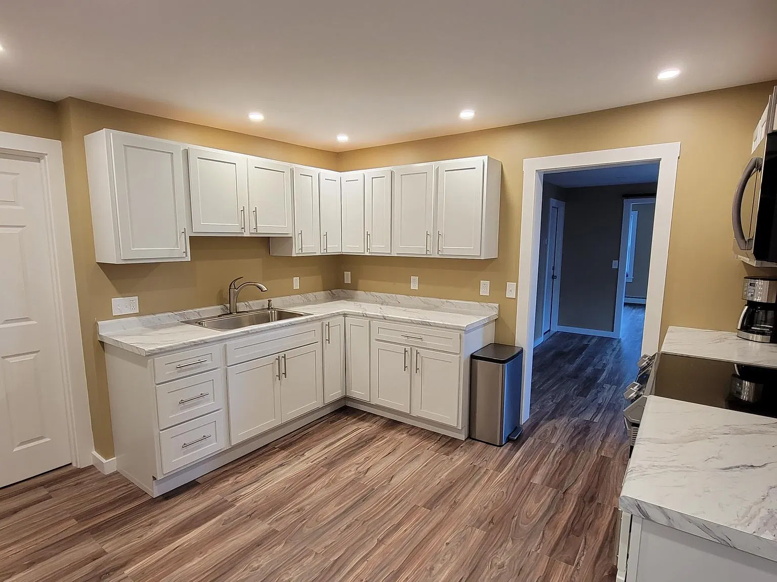 41 Cleveland Ave — Photo 1