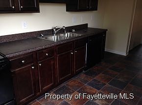 5th image of 734 Carnegie Dr