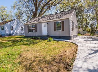 1906 W Gilbert Ln, Knoxville, TN 37920