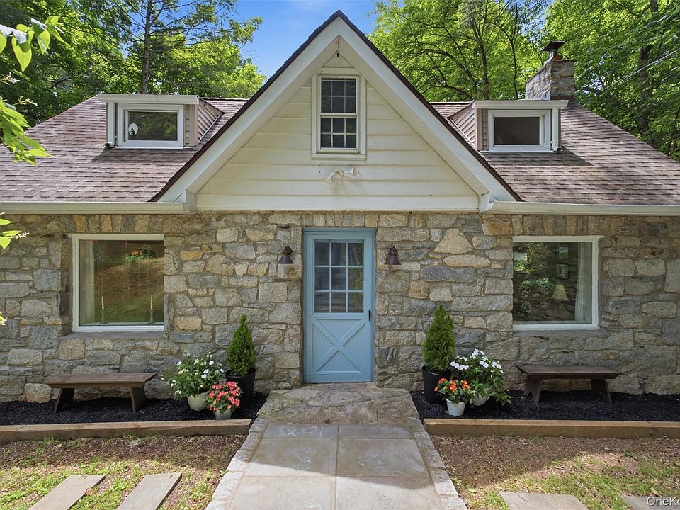 1st image of 2 Anton Place