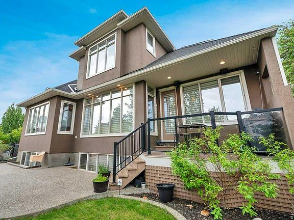 2nd image of 377 W Evergreen Cir SW