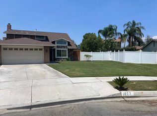 977 Mellon Ct, Colton, CA 92324