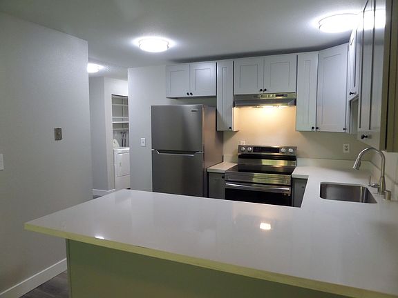 2nd image of 4907 S Orchard St APT C