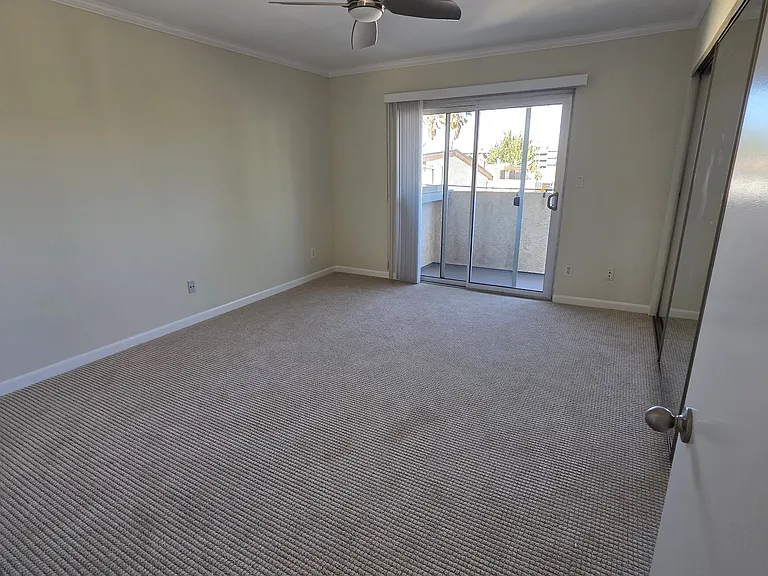 3762 Hughes Ave #312 — Photo 15