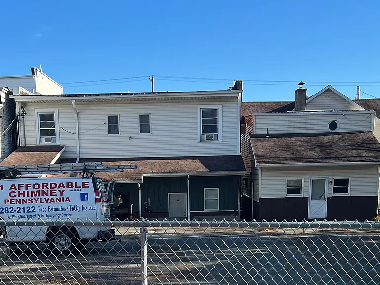727 Main - 733 Rear — Photo 14