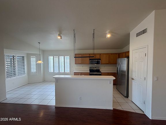 5th image of 12054 S 44th St