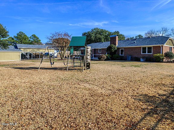 4th image of 4906 Creekside Drive