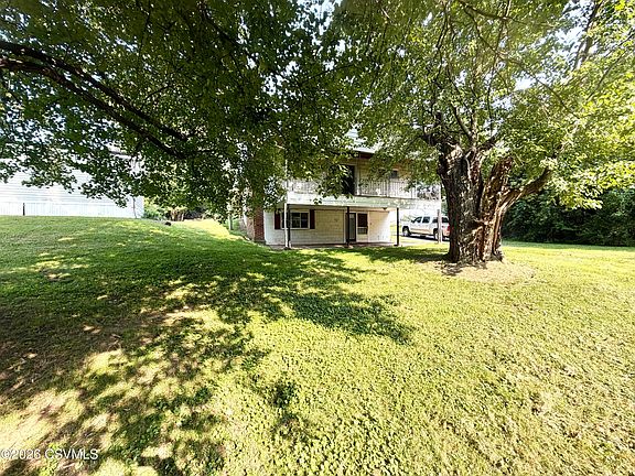 3rd image of 3585 Housels Run Rd
