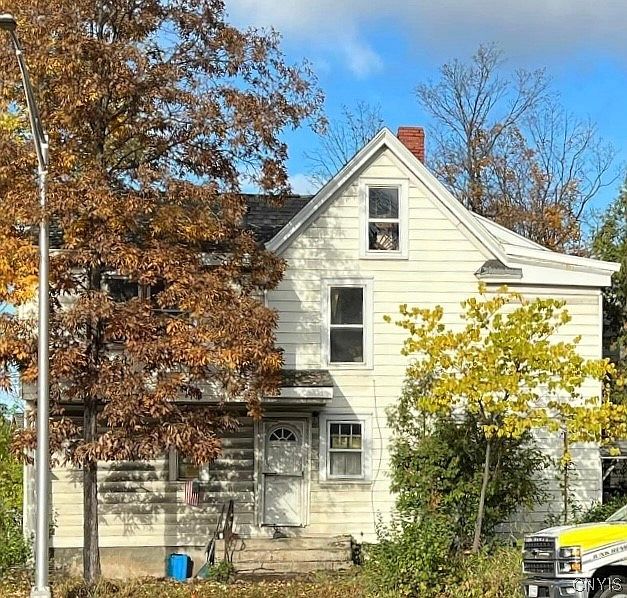 1st image of 145 E Brighton Ave