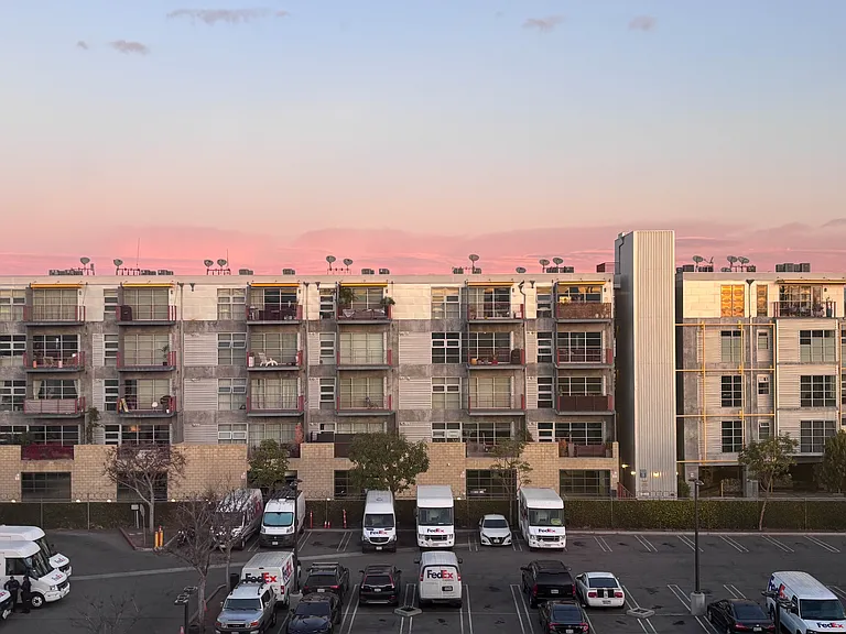 4215 Glencoe Ave #428 — Photo 44