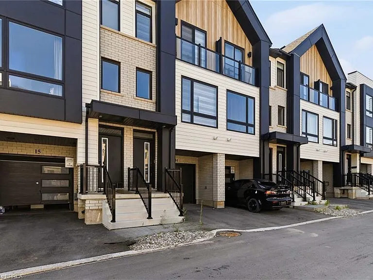 55 Tom Brown Dr #14 — Photo 2