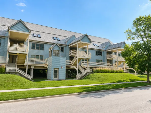 621 Iowa Ave, 621 Iowa Ave #1, Iowa City, IA 52240