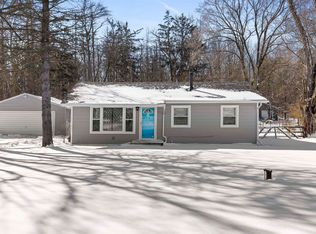 130 Hononegah Rd, Rockton, IL 61072