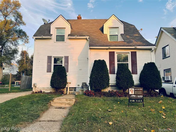 385 S Marshall St, Pontiac, MI 48342