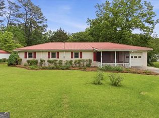 198 Floral Dr, Cartersville, GA 30121