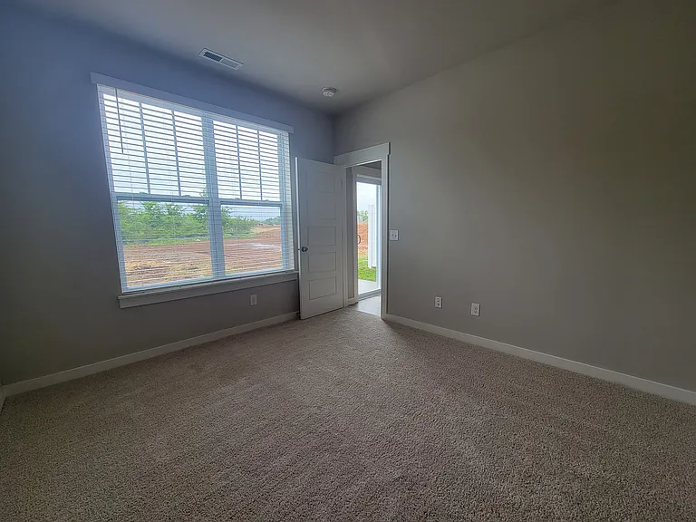 382 Casper Dr — Photo 6