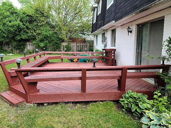 2nd image of 18180 Meadowood Ave