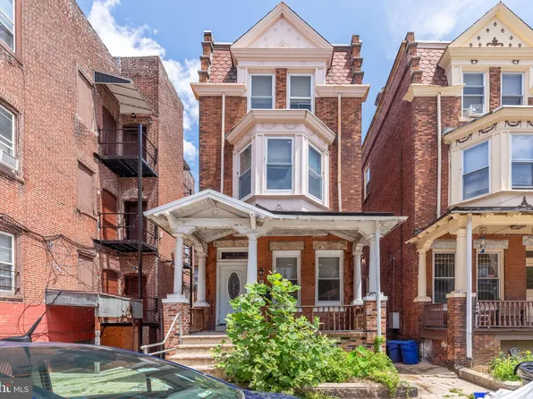 215 Buckingham Pl, Philadelphia, PA 19104