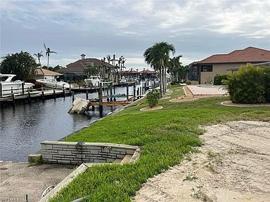 6802 Griffin Blvd, Fort Myers, FL 33908 | Zillow