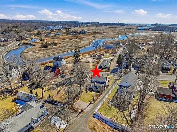 5th image of 223 Water Street