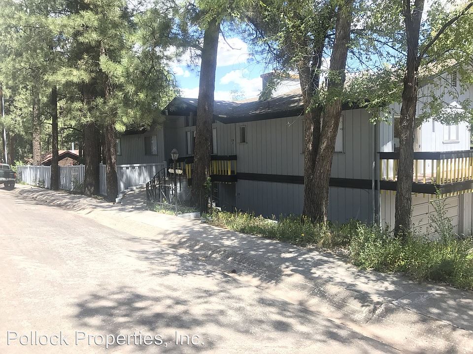 2nd image of 210 S Spring St APT B
