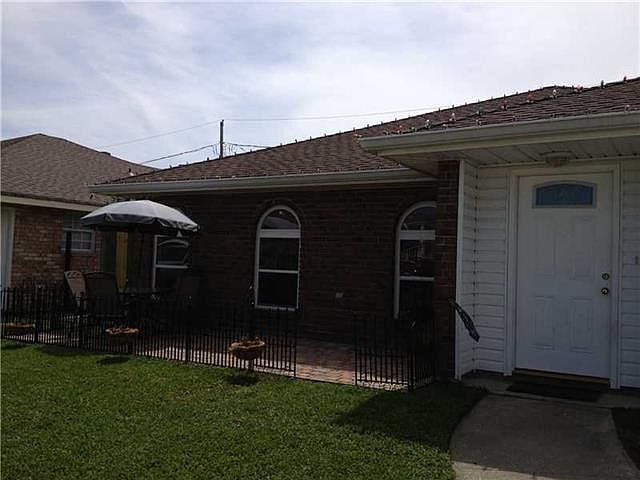 1st image of 2717 Bradbury Dr