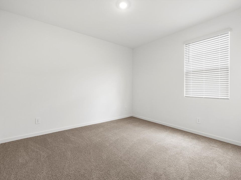 Welcome to the Onyx floorplan.