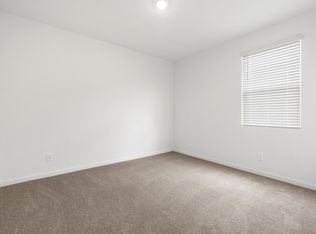 2450 E Grenach Rd, San Tan Valley, AZ 85143