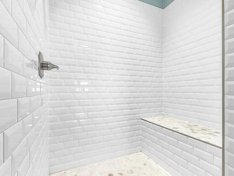 5610 Cape Harbour Dr #201 — Photo 20