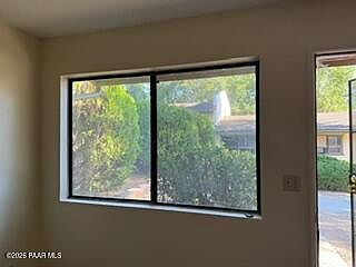 3rd image of 216 S Rush St #B