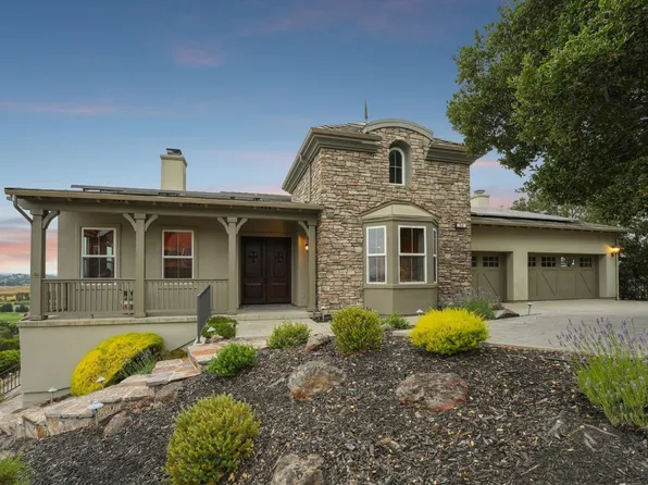 51 Stonetree Lane, Novato, CA 94945