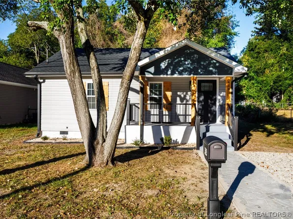414 Bryan St, Fayetteville, NC 28305