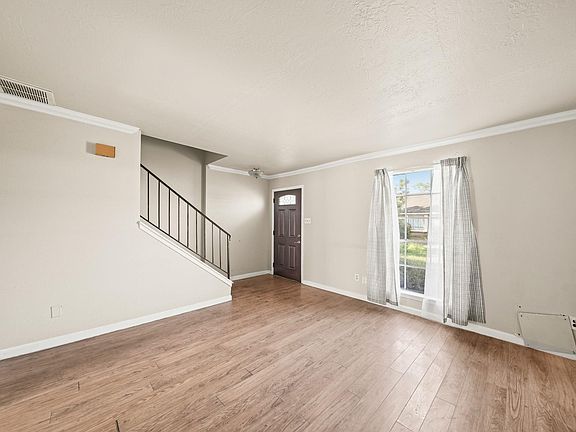 4th image of 7093 Chasewood Drive