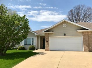 940 Sunshine Dr, Princeton, IL 61356