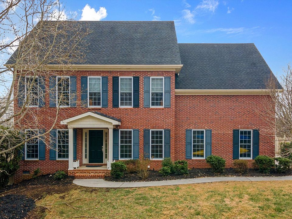 1st image of 2043 Willow View Ln