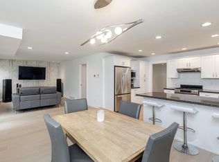 2389 Wakefield Dr, Langley, BC V2Y1B3