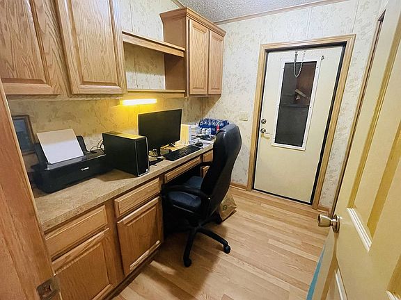 4th image of 469 Bark Cir