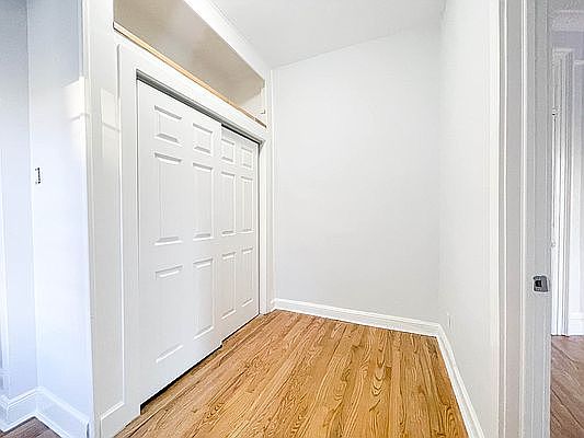 3rd image of 431 Humboldt St APT 2R