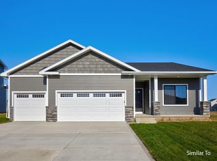 1116 Featherstone Ave NE, Bondurant, IA 50035