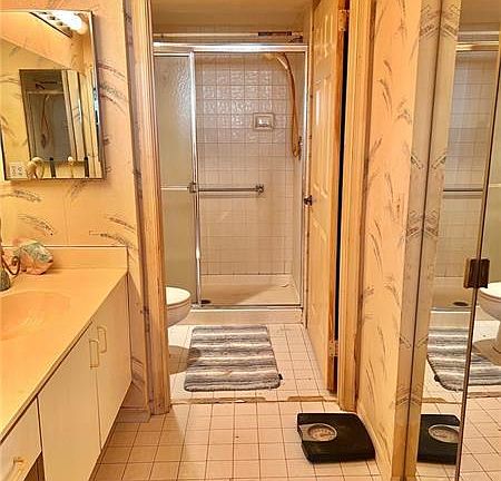 5th image of 10208 NW 24th Pl APT 404