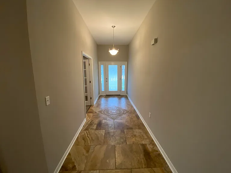 1810 Twin Pine Blvd — Photo 15