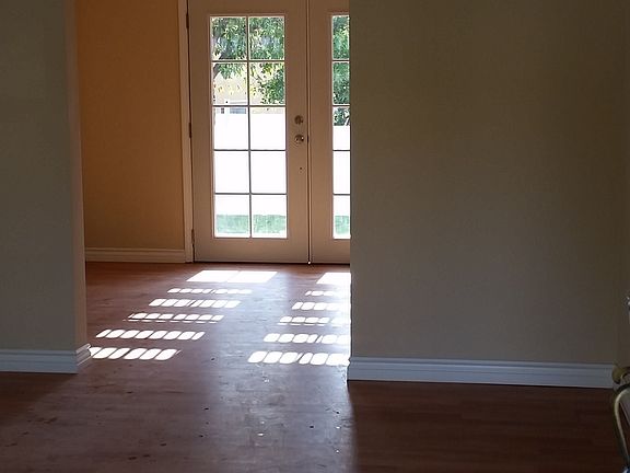 5th image of 1263 Boynton St