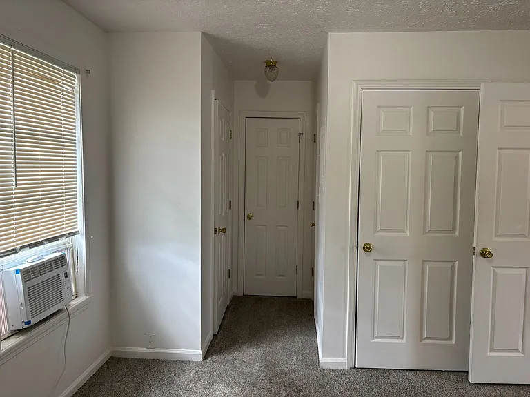 47 Robinson St — Photo 11