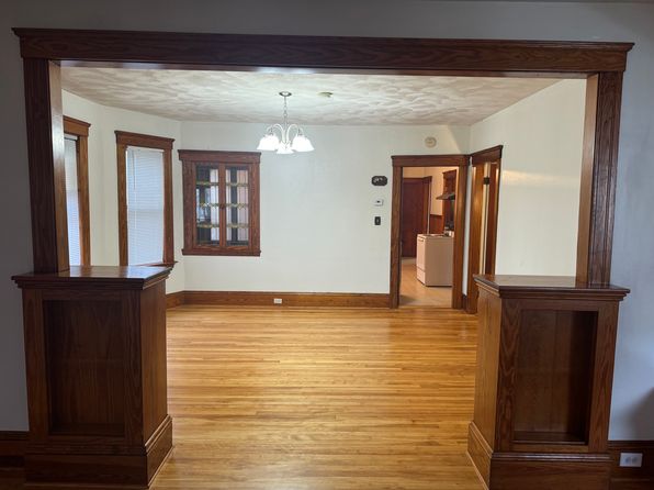 49 Houghton St APT 1