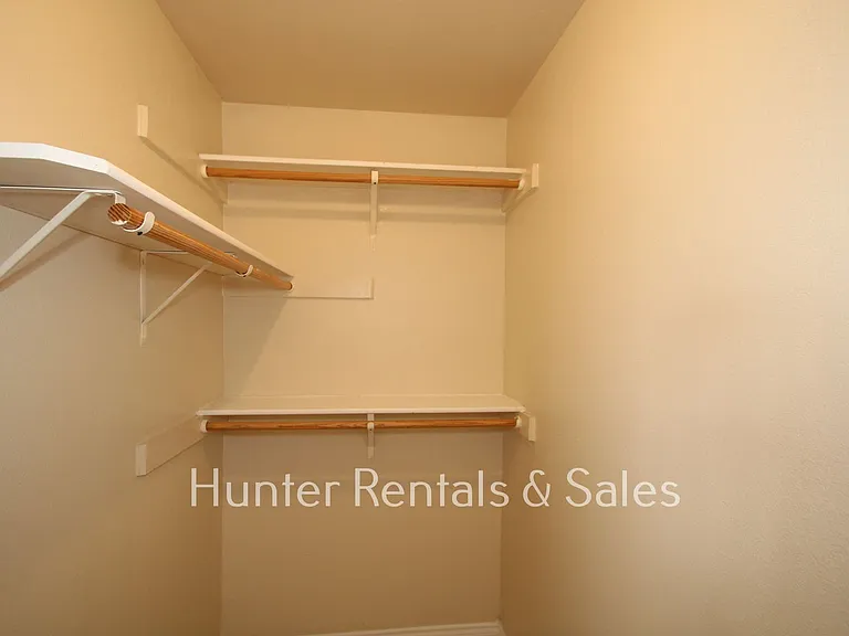 4403B July Dr — Photo 14