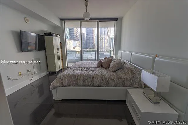 92 SW 3rd St #1802 — Photo 14