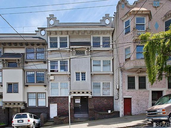 2nd image of 1045 Page St